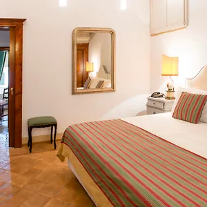 Castello Di Velona Resort, Thermal & Winery Монтальчино